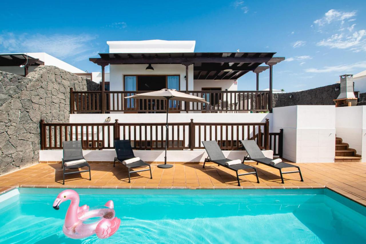 Stylish 6 Bedroom Villa Princesa - Hot Tub - Heated Pool - Near Beach & Waterparks Коста Бланка Экстерьер фото