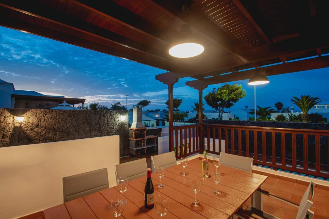 Stylish 6 Bedroom Villa Princesa - Hot Tub - Heated Pool - Near Beach & Waterparks Коста Бланка Экстерьер фото