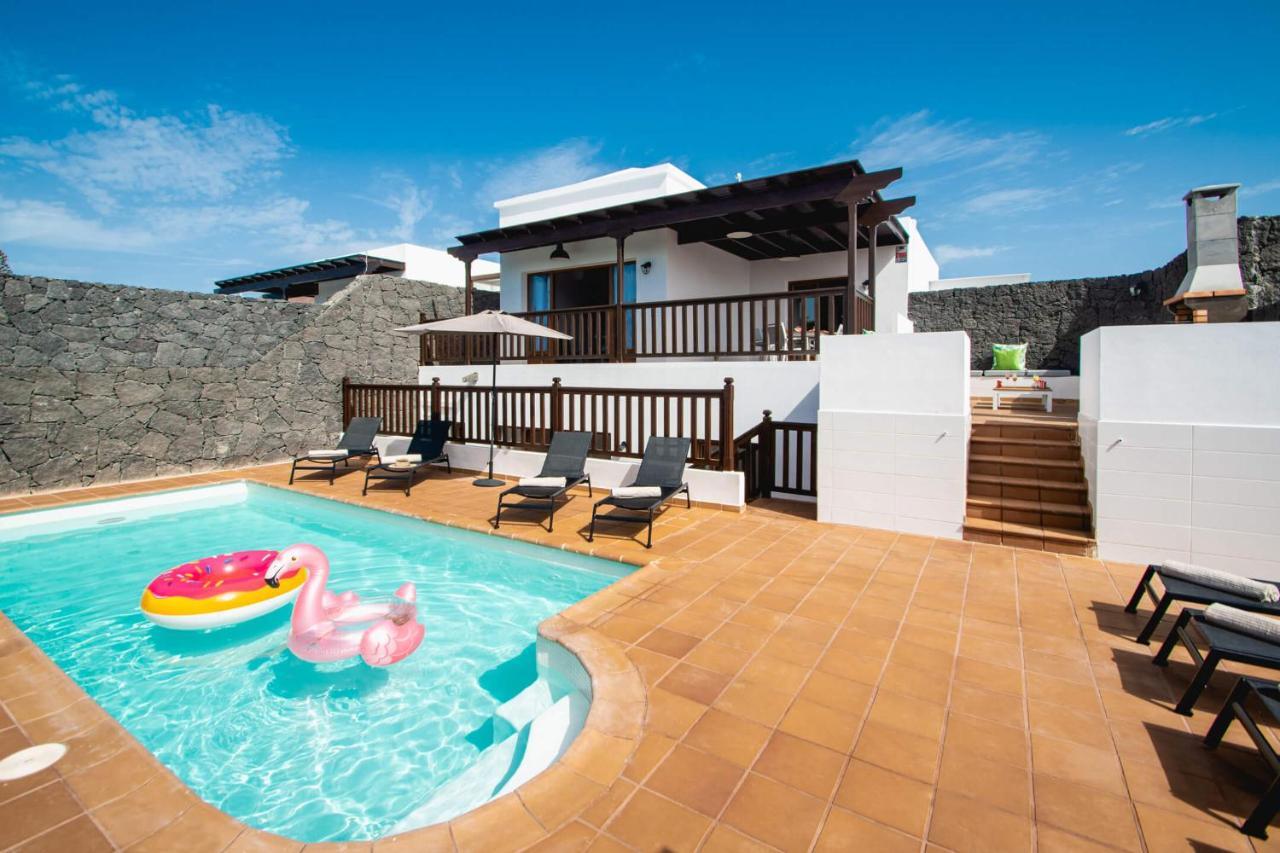 Stylish 6 Bedroom Villa Princesa - Hot Tub - Heated Pool - Near Beach & Waterparks Коста Бланка Экстерьер фото